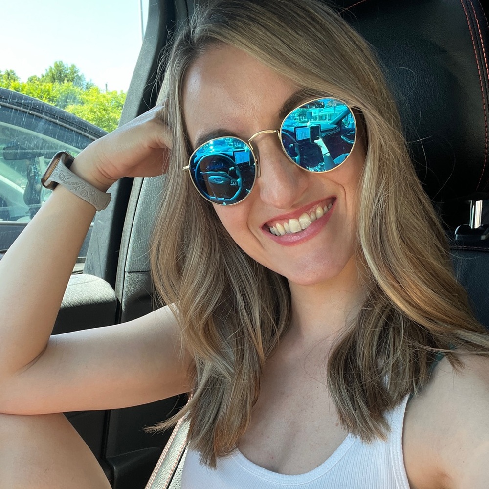 Meet your Posher, Kelsey